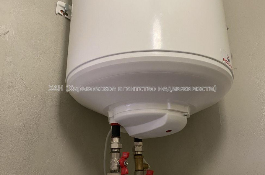 Продам квартиру, Куряжская ул. , 1 кім., 39 м², советский ремонт 