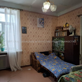 Продам квартиру, Библика ул. , 2 кім., 42 м², советский ремонт