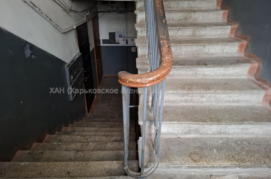 Продам квартиру, Библика ул. , 2 кім., 42 м², советский ремонт 