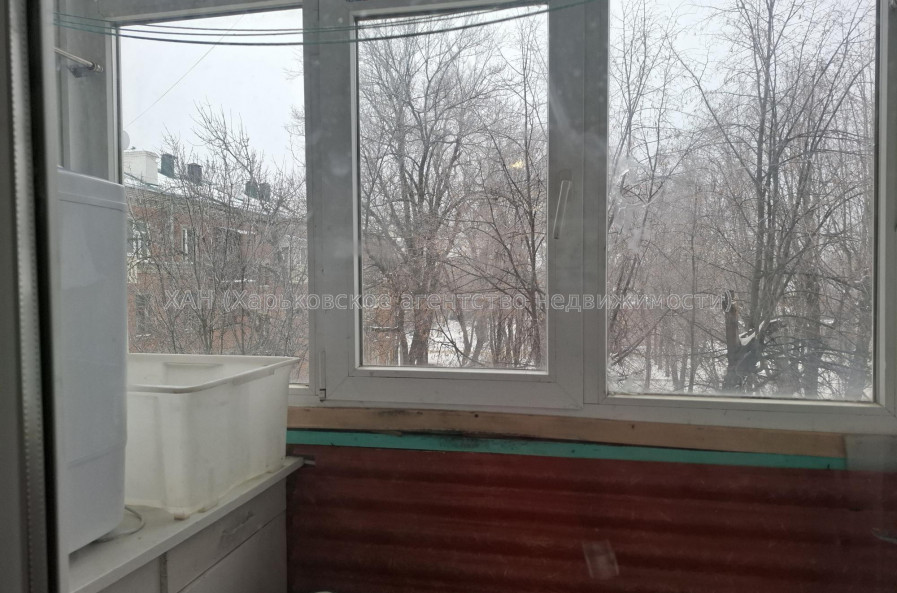 Продам квартиру, Библика ул. , 2 кім., 42 м², советский ремонт 