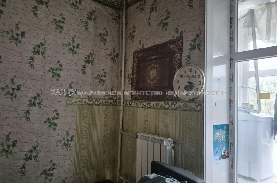 Продам квартиру, Библика ул. , 2  ком., 42 м², советский ремонт 
