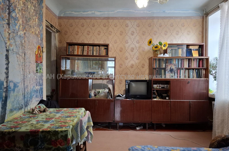 Продам квартиру, Библика ул. , 2 кім., 42 м², советский ремонт 