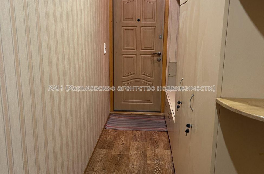 Продам квартиру, 1  ком., 37 м², капитальный ремонт 