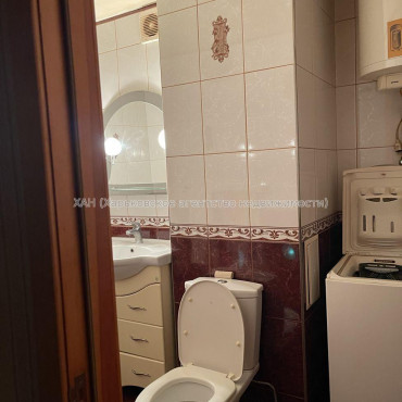 Продам квартиру, 1  ком., 37 м², капитальный ремонт 