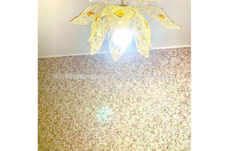Продам квартиру, Гвардейцев Широнинцев ул. , 1  ком., 33 м², капитальный ремонт 