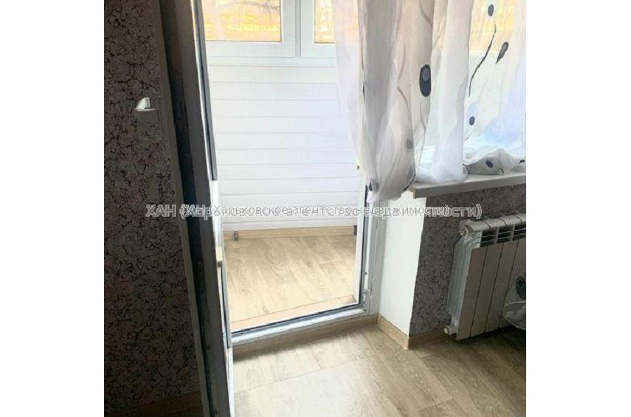 Продам квартиру, Гвардейцев Широнинцев ул. , 1  ком., 33 м², капитальный ремонт 