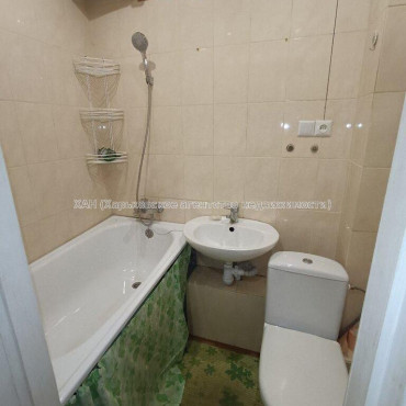 Продам квартиру, Каркача Ивана бульв. , 1  ком., 27.50 м², косметический ремонт 