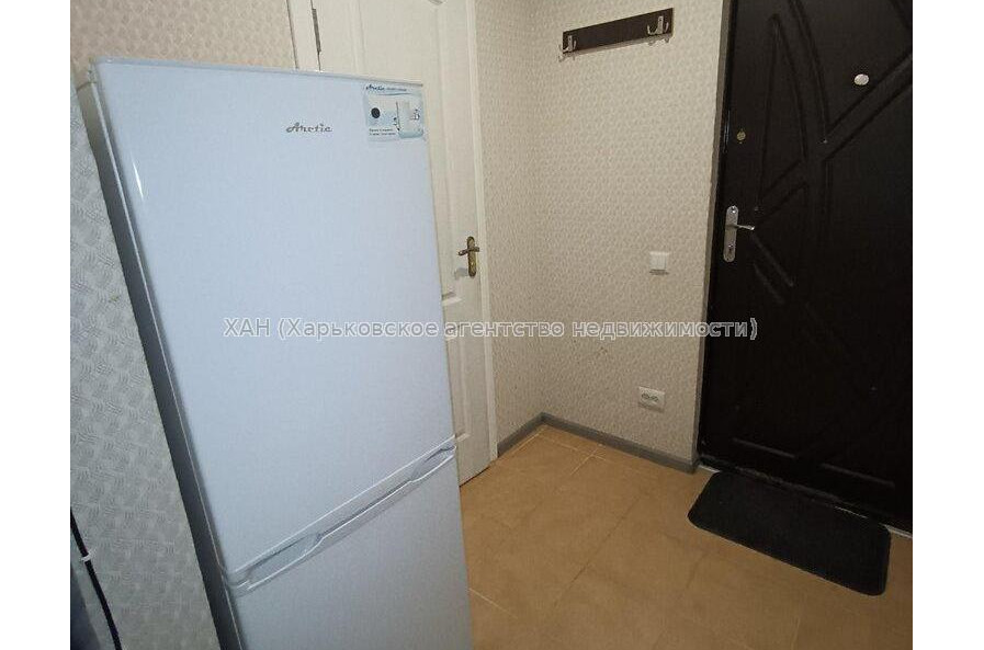 Продам квартиру, Каркача Ивана бульв. , 1  ком., 27.50 м², косметический ремонт 