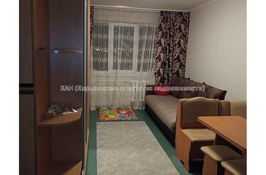 Продам квартиру, Каркача Ивана бульв. , 1  ком., 27.50 м², косметический ремонт 