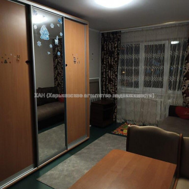 Продам квартиру, Каркача Ивана бульв. , 1  ком., 27.50 м², косметический ремонт 