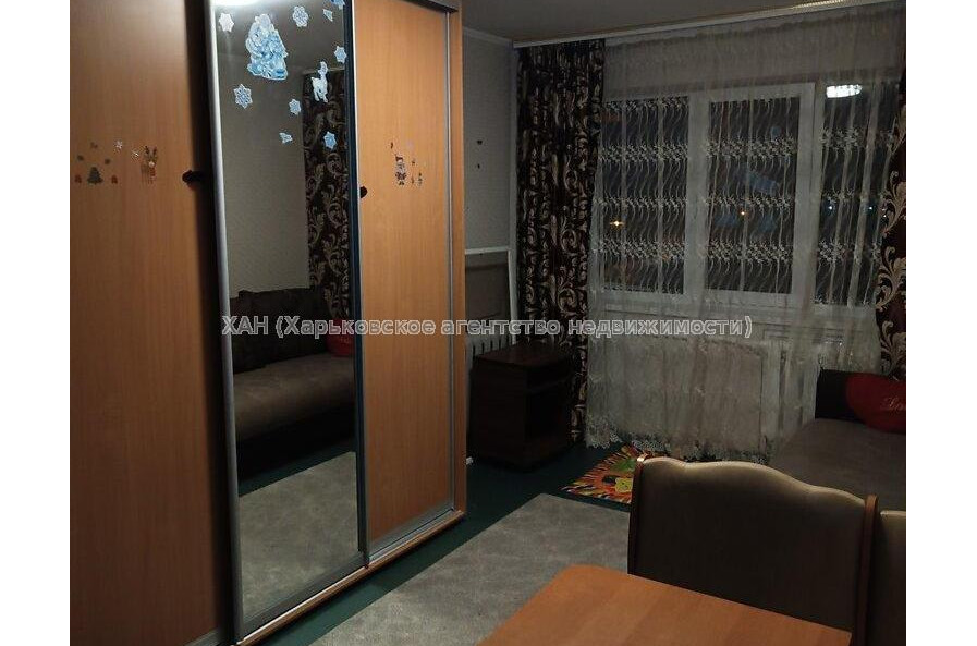 Продам квартиру, Каркача Ивана бульв. , 1  ком., 27.50 м², косметический ремонт 