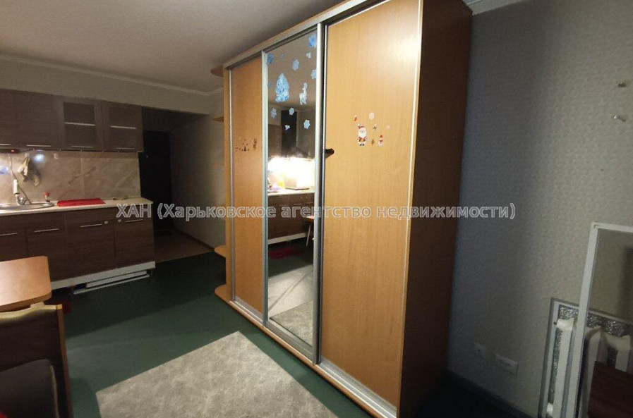 Продам квартиру, Каркача Ивана бульв. , 1  ком., 27.50 м², косметический ремонт 