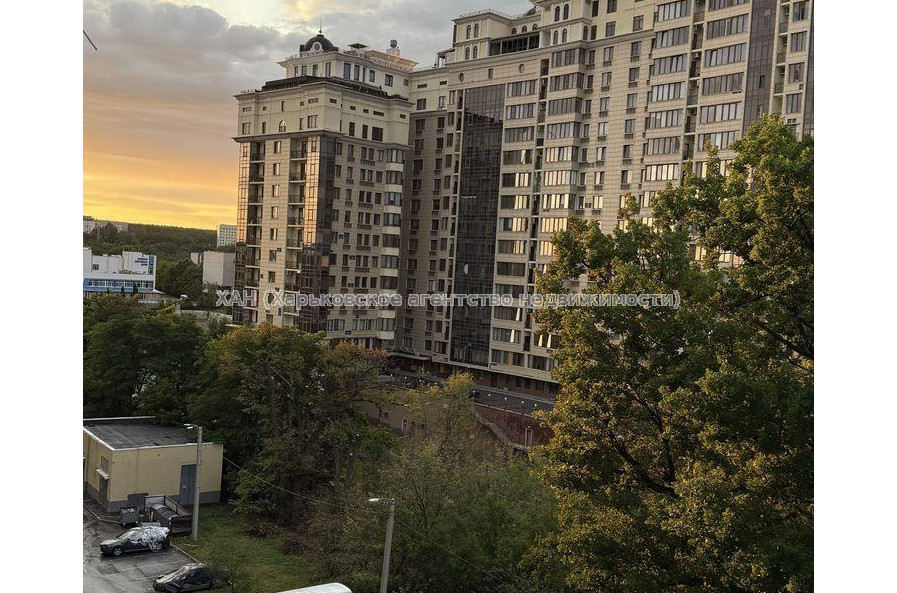 Продам квартиру, Профессорская ул. , 2 кім., 70 м², евроремонт 