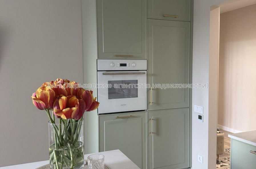 Продам квартиру, Профессорская ул. , 2 кім., 70 м², евроремонт 