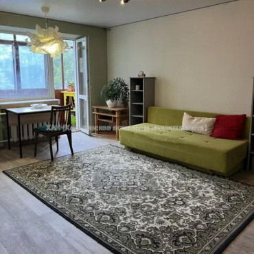 Продам квартиру, 23 Августа пер. , 7 , 3  ком., 54 м², частичный ремонт 