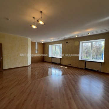 Продам квартиру, Данилевского ул. , 5 кім., 217 м², капитальный ремонт 