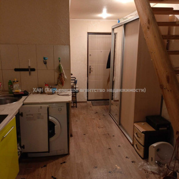 Продам квартиру, Текстильная ул. , 1  ком., 17.80 м², косметический ремонт 