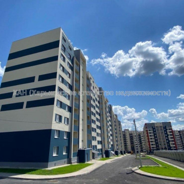 Продам квартиру, Победы просп. , 2  ком., 70 м², без внутренних работ  - фото 1 Продам квартиру, Победы просп. , 2  ком., 70 м², без внутренних работ