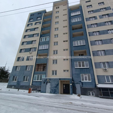Продам квартиру, Победы просп. , 2 кім., 70 м², без внутренних работ 