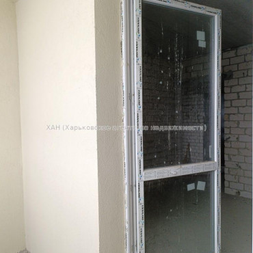 Продам квартиру, Победы просп. , 2 кім., 70 м², без внутренних работ 