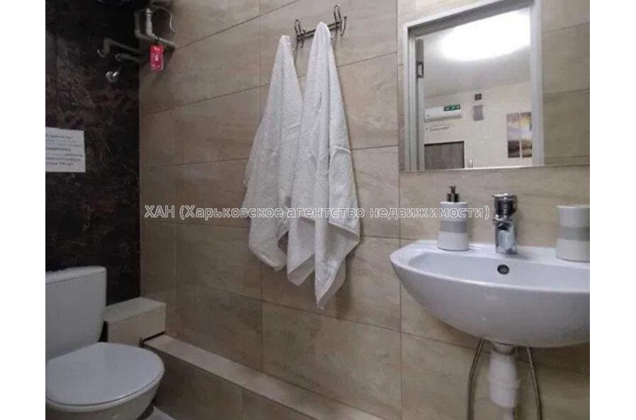 Продам квартиру, Шевченковский пер. , 1  ком., 16 м², капитальный ремонт 