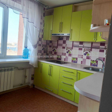 Продам квартиру, Георгия Тарасенко ул. , 1  ком., 34.50 м², евроремонт 