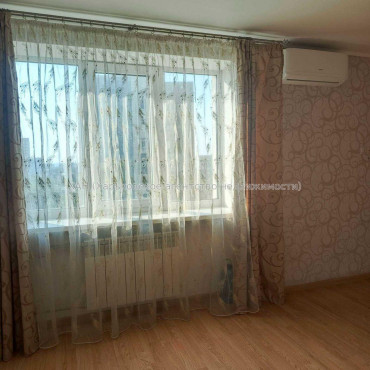 Продам квартиру, Георгия Тарасенко ул. , 1  ком., 34.50 м², евроремонт 