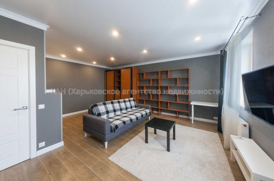 Продам квартиру, Победы просп. , 1  ком., 47.30 м², евроремонт 