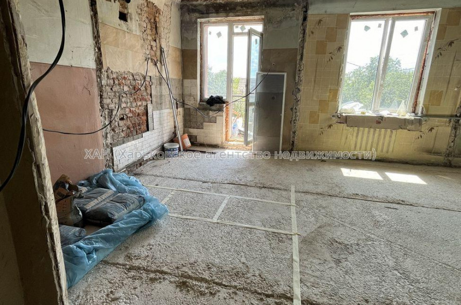 Продам квартиру, Башкирская ул. , 2  ком., 44 м², без внутренних работ 