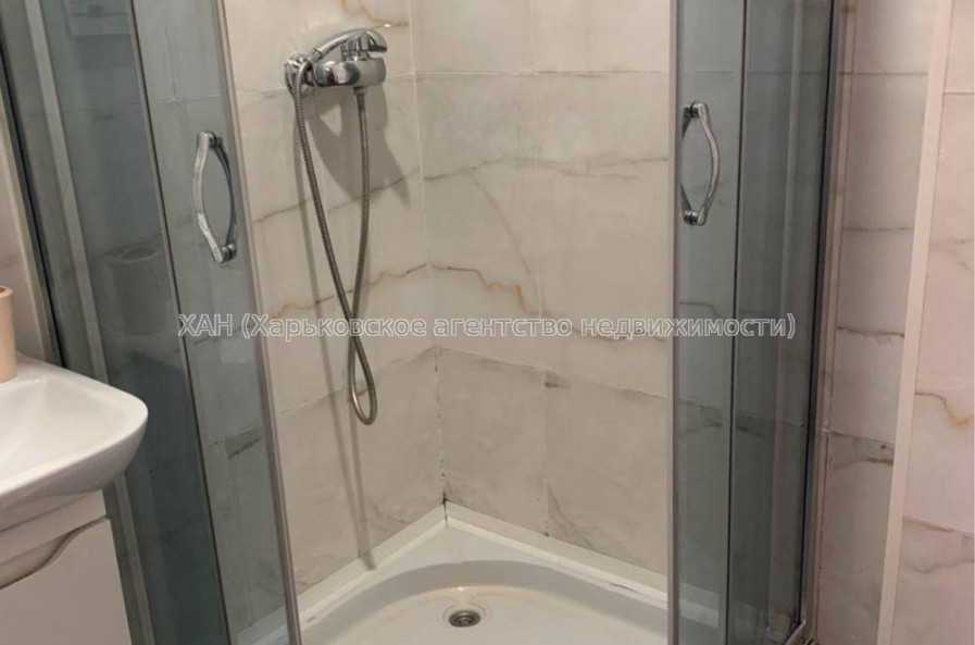 Продам квартиру, Сергея Тимошенко ул. , 1  ком., 19 м², евроремонт 