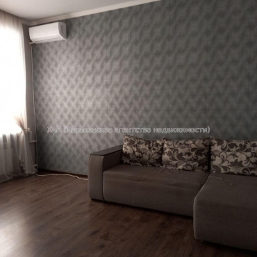 Продам квартиру, Героев Харькова просп. , 1  ком., 43 м², косметический ремонт 