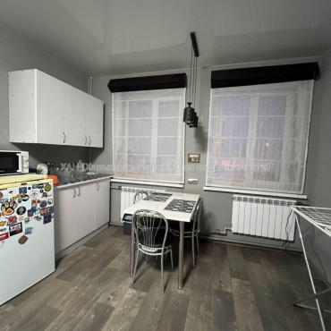 Продам квартиру, Навчальная ул. , 1 кім., 20.10 м², евроремонт 