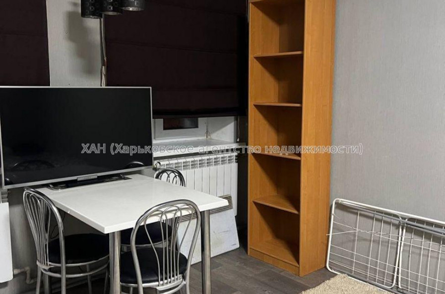 Продам квартиру, Навчальная ул. , 1 кім., 20.10 м², евроремонт 