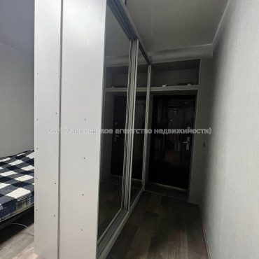 Продам квартиру, Навчальная ул. , 1 кім., 20.10 м², евроремонт 