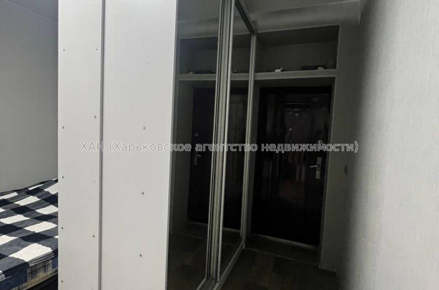 Продам квартиру, Навчальная ул. , 1 кім., 20.10 м², евроремонт 