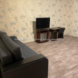 Продам квартиру, Алчевских ул. , 2  ком., 55.60 м², косметический ремонт