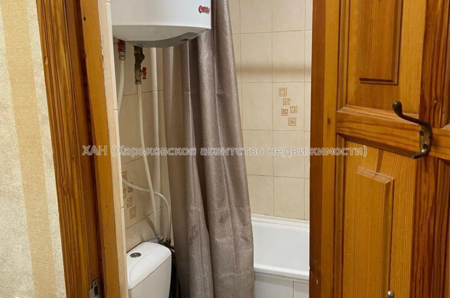 Продам квартиру, Алчевских ул. , 2  ком., 55.60 м², косметический ремонт 