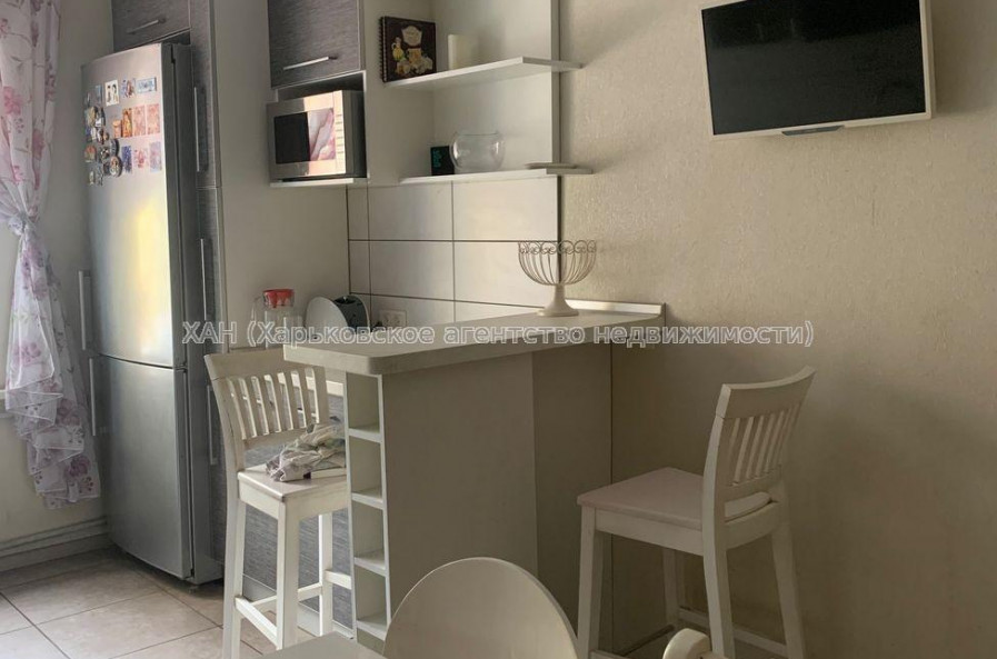 Продам квартиру, Библика ул. , 3  ком., 77 м², евроремонт 