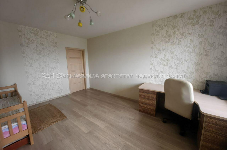 Продам квартиру, Аэрокосмический пр. , 3  ком., 115 м², авторский дизайн 