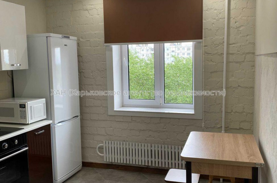 Продам квартиру, Аэрокосмический пр. , 2 кім., 50.70 м², евроремонт 