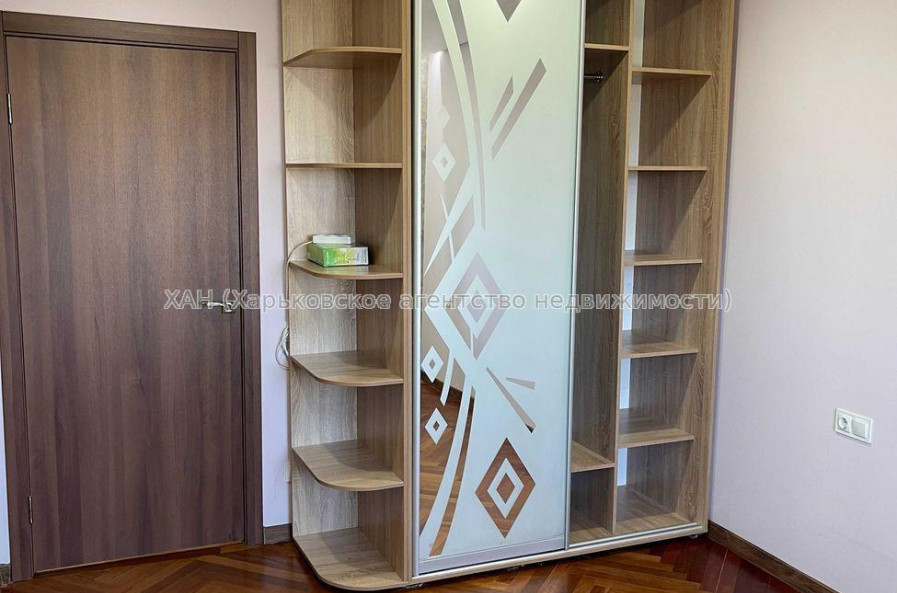 Продам квартиру, Аэрокосмический пр. , 2 кім., 50.70 м², евроремонт 