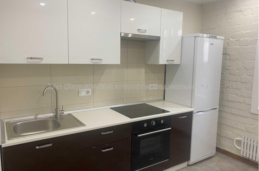 Продам квартиру, Аэрокосмический пр. , 2 кім., 50.70 м², евроремонт 