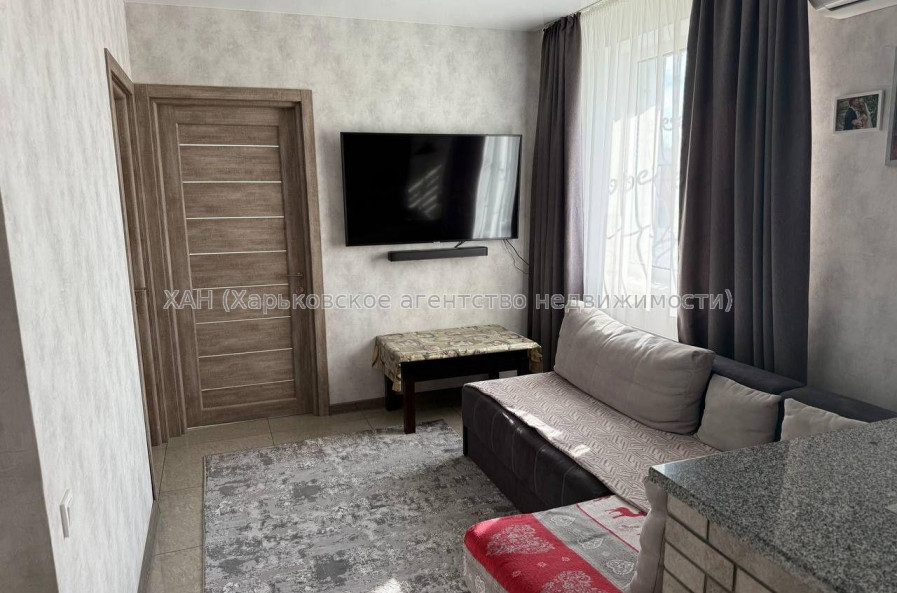 Продам квартиру, Ньютона ул. , 2 кім., 59 м², авторский дизайн 