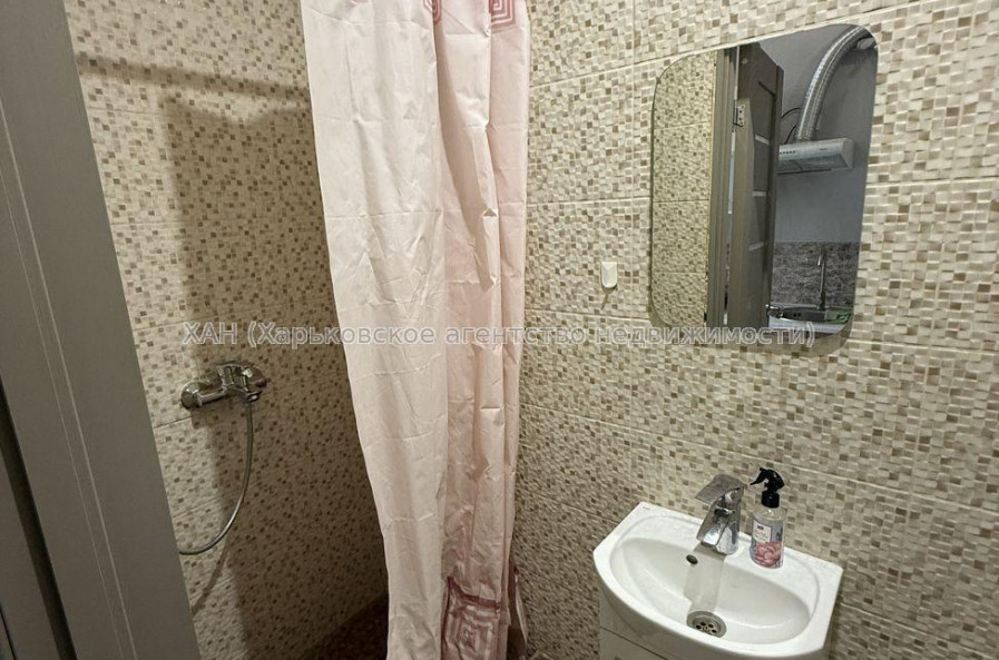 Продам квартиру, Шевченковский пер. , 1 кім., 19 м², евроремонт 