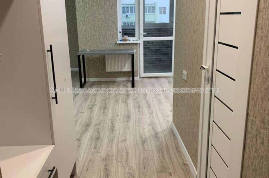 Продам квартиру, Мира ул. , 1 кім., 40 м², авторский дизайн 
