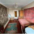 Продам квартиру, Павла Тычины ул. , 3 кім., 65.80 м², советский ремонт 