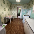 Продам квартиру, Павла Тычины ул. , 3  ком., 65.80 м², советский ремонт 