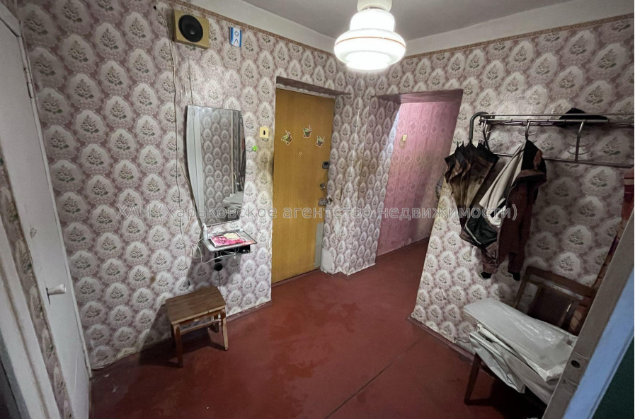 Продам квартиру, Павла Тычины ул. , 23 , 3  ком., 65.80 м², советский ремонт 