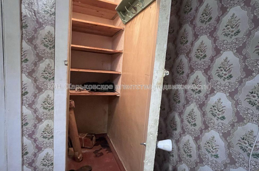 Продам квартиру, Павла Тычины ул. , 23 , 3  ком., 65.80 м², советский ремонт 