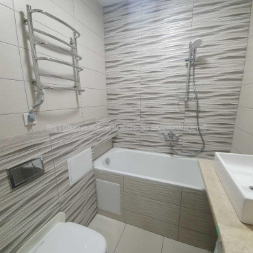 Продам квартиру, Сабуровский пер. , 1 кім., 36.60 м², евроремонт 